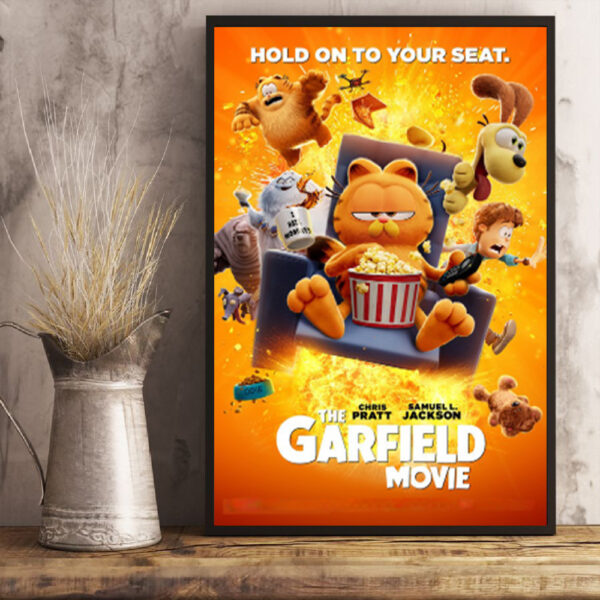 Garfield The Movie Official Poster Canvas